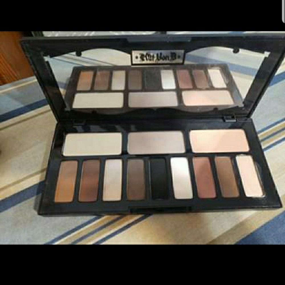 Makeup pallete